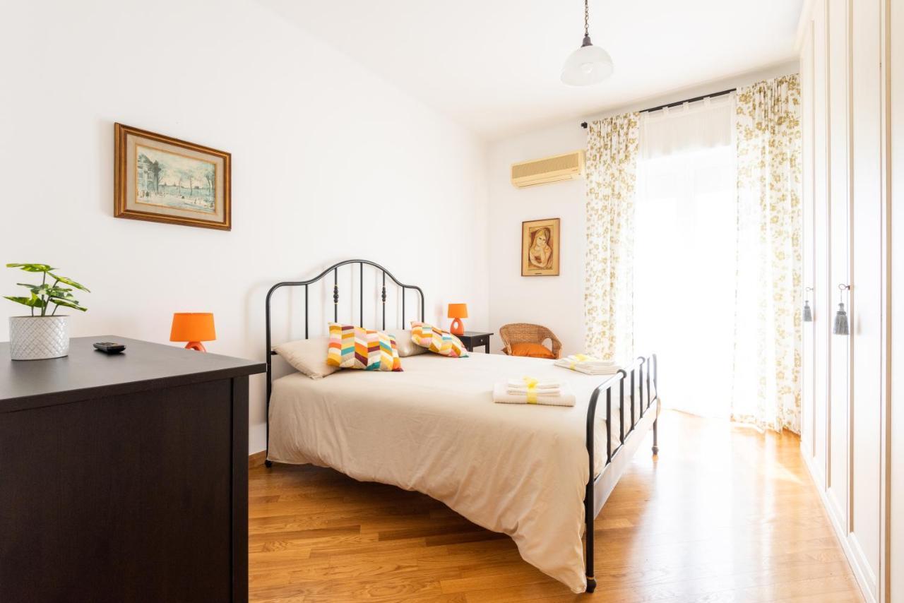 Casa Dante Center Apartment Bari Exterior photo